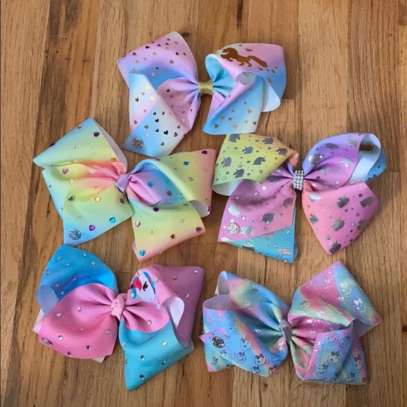 Jojo Bows - Picture 1 of 2